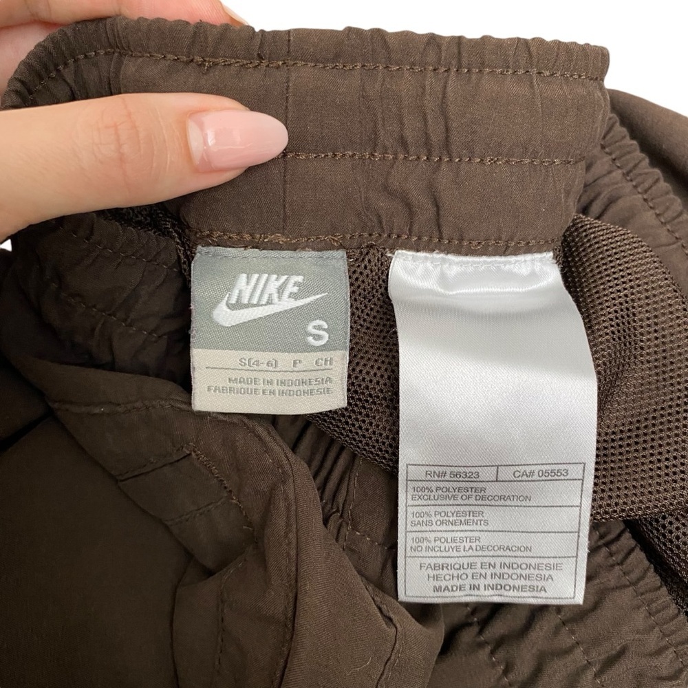 Nike 90's Vintage Brown Straight Leg Track Pants Size Small - Picture 10 of 11